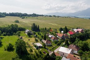 NA PREDAJ starší rodinný dom v obci Trstené s pozemkom 2176m - 4