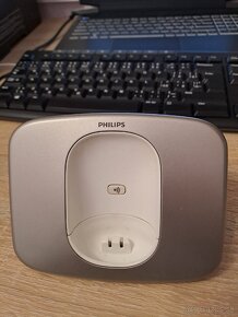 Pevná linka Philips XL390 - 4