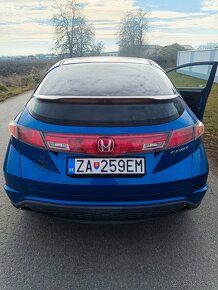 Predám Honda Civic 2,2CTDi,6-rychl.manual,nová STK,EK - 4