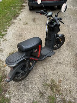 Elektro moped niu uqi - 4