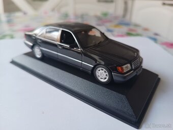 1:43 Mercedes Benz 600 SEL - 4