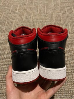 Nike Air Jordan 1 Mid "Reversed Bred GS", velikost 38,5 - 4