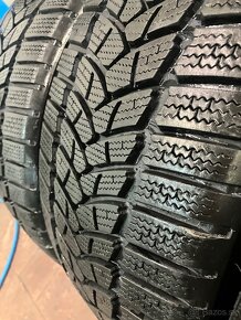 235/45 R18 Zimna sada Michelin/Firestone - 4