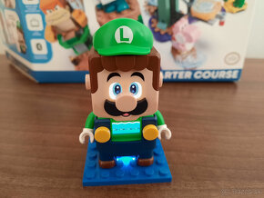 LEGO Super Mario - 4