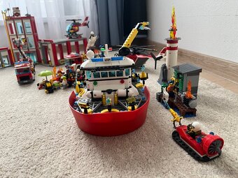 Predám kompletnú Lego CITY hasičskú sadu - 4