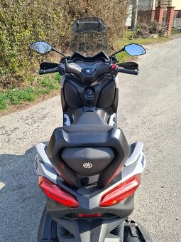 Yamaha xmax 125 - 4