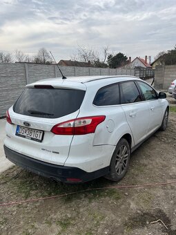 Ford focus 1.6 ecoboost turbo benzín 2012 - 4