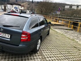 Predám Škoda Octavia Combi 2.0Tdi 103kw DSG - 4