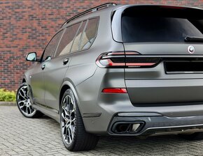 BMW X7 40d xDrive 259KW diesel, INDIVIDUAL, M SPORT, - 4