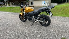 Honda CB600f Hornet - 4