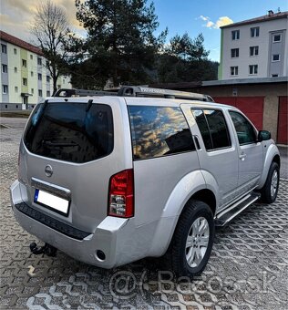 Nissan Pathfinder 2.5dci 128kw 7 miest, ťažné zariadenie - 4