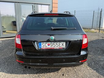 Škoda Superb Combi 1.6 TDI CR DPF Elegance - 4