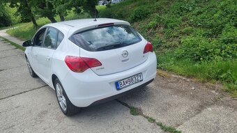 Opel astra j 1.7tdci 92kw - 4