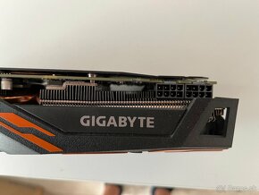 GIGABYTE RX Vega 56 GAMING OC - 4