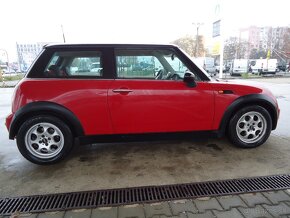 Mini Cooper 1.6 85kW - 4