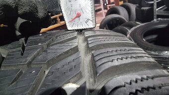 Hankook 225/55r18 zimné - 4