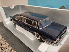 Prodám model 1:18 Mercedes Benz 600 1966 - 4