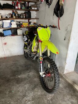 Suzuki RMZ 250 - 4