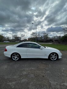 Mercedes CLK Coupé 320 CDI Avantgarde 7G A/T - 4