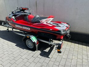 Skútr vodní Sea-Doo RXT XRS 3-up 325hp červený - 4