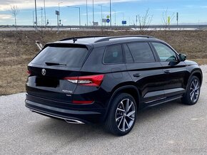 ŠKODA KODIAQ SPORTLINE DSG 140 kw 4x4 WEBASTO BLACK EDITION - 4