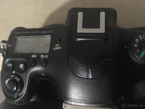 Sony SLT A99v - 4