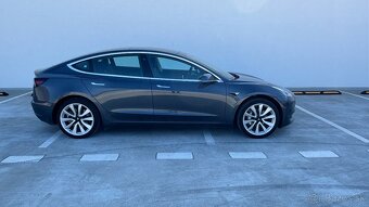 Tesla model 3 Standard Range+ - 4