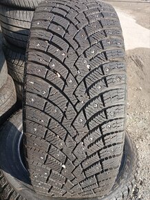 Zimné penu Jazde s hrotmi 225/50 R17 - 4