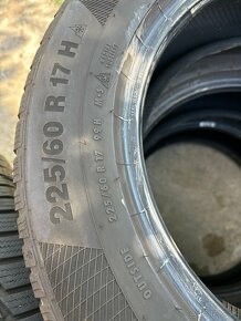 Predám zimnú sadu 225/60R17 Continental - 4