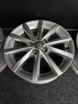 Alu VW POLO 5x100 15” 6C0601025F - 4