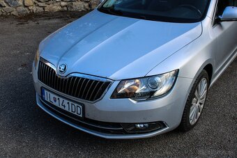 Škoda Superb Combi 2.0 TDI CR Elegance - 4