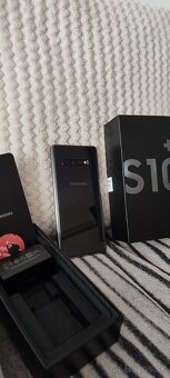 Samsung Galaxy S10+ - 4