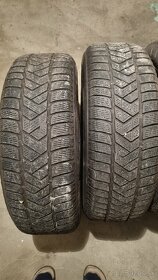 Pirelli Scorpion Winter 215/65 r17 - 4