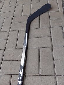 Hokejka Easton Synergy HTX elite pravačka - 4