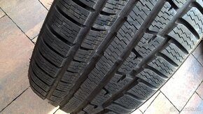 4 ks ZIMNÉ 215/45 R17 91V XL NOKIAN 8-9 mm AKO NOVÉ TOP STAV - 4