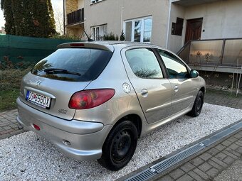 Peugeot 206 1.4  Trendy - 4