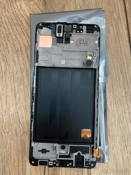 Samsung Galaxy A51 SM-A515F LCD displej + dotyková plocha + - 4