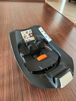 Cybex Aton 5+isofix báza ,oboje v záruke - 4