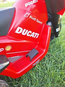 detska motorka peg perego ducati desmosedici - 4