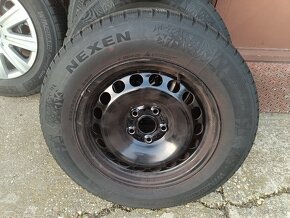 Zimné pneumatiky ,komplet koleso s puklicou 215/65R 16 98H - 4