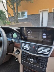 MB E  300 CDI - 4