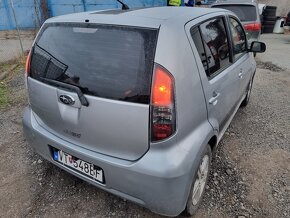 Subaru Justy 1.0 - 4