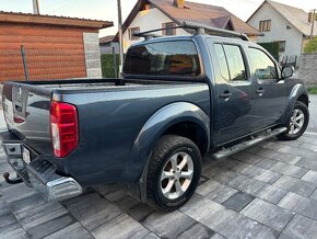 Nissan navara - 4