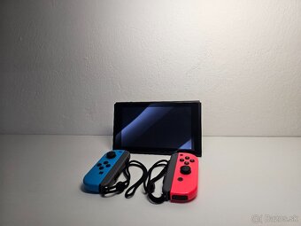 Nintendo Switch V2 - 4