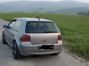 Golf IV 1.6 16V - 4