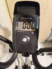 Elipticky trenažér Energetics XT 520p - 4