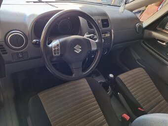 Suzuki SX4 1.5 GLX - 4