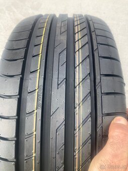 225/45R17 fulda + hlinikovy disk - 4