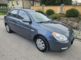 hyundai accent - 4