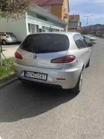 Alfa Romeo 147 1.9jtdm 88kw - 4